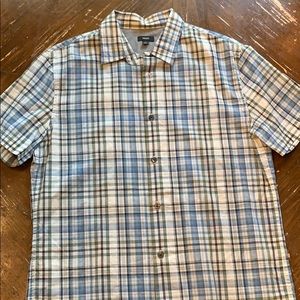 VINCE. Shirt size Small